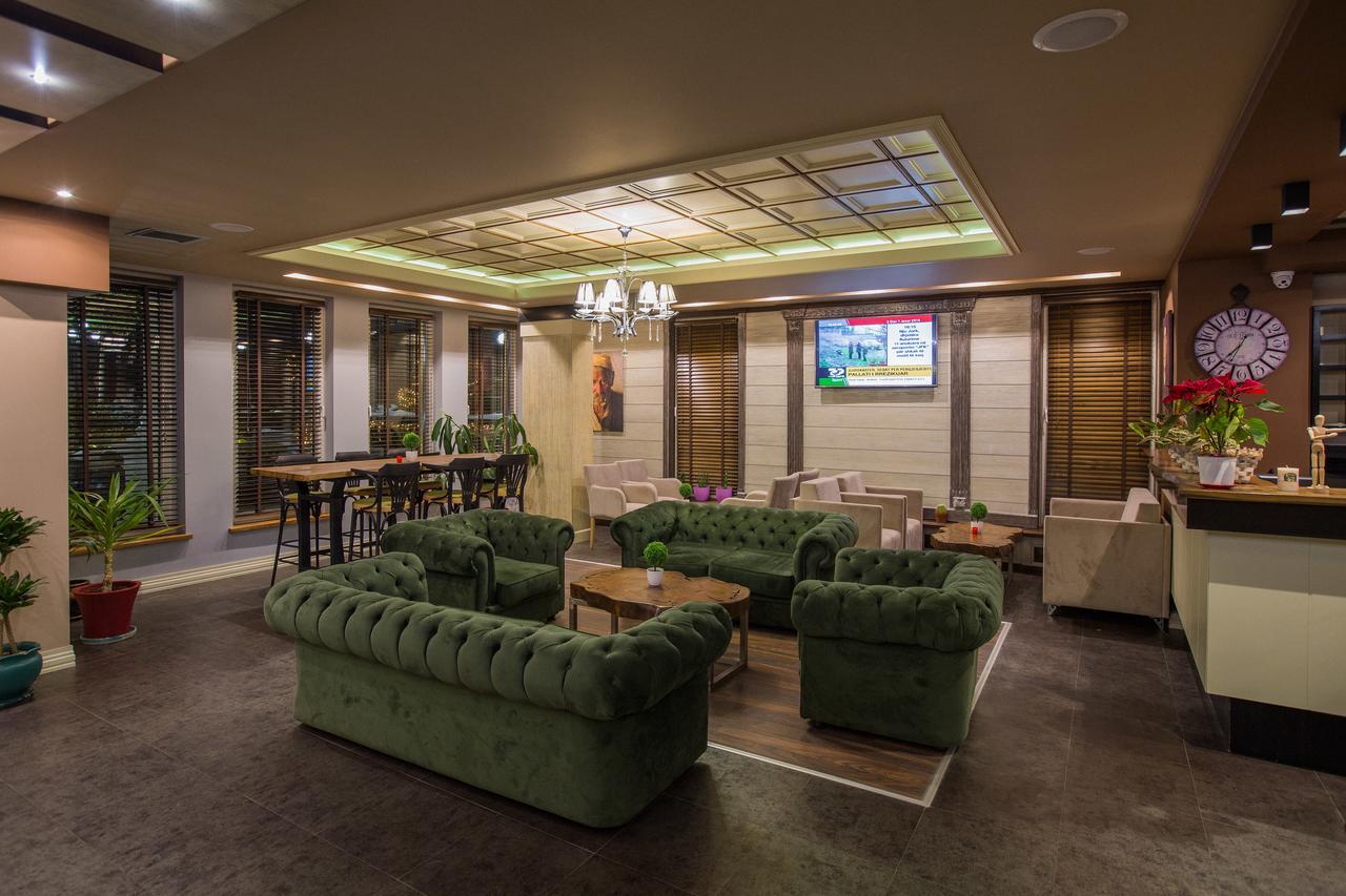 "L'Art De Vivre" Resort Korce Zimmer foto